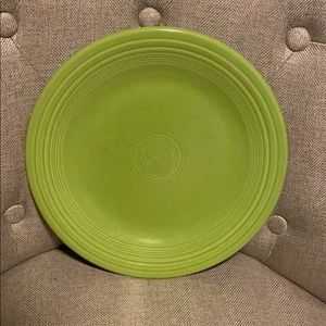 UPDATED Fiestaware chartreuse dinner plates💚